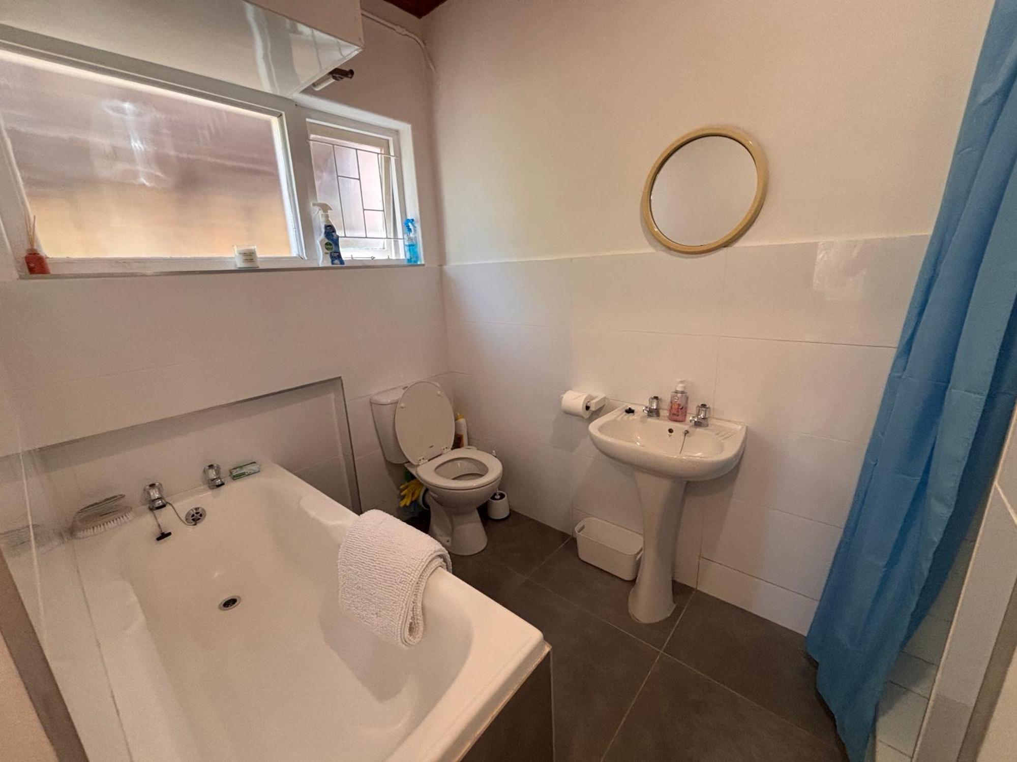 Apartamento Highlands Self Catering Ciudad del Cabo Exterior foto